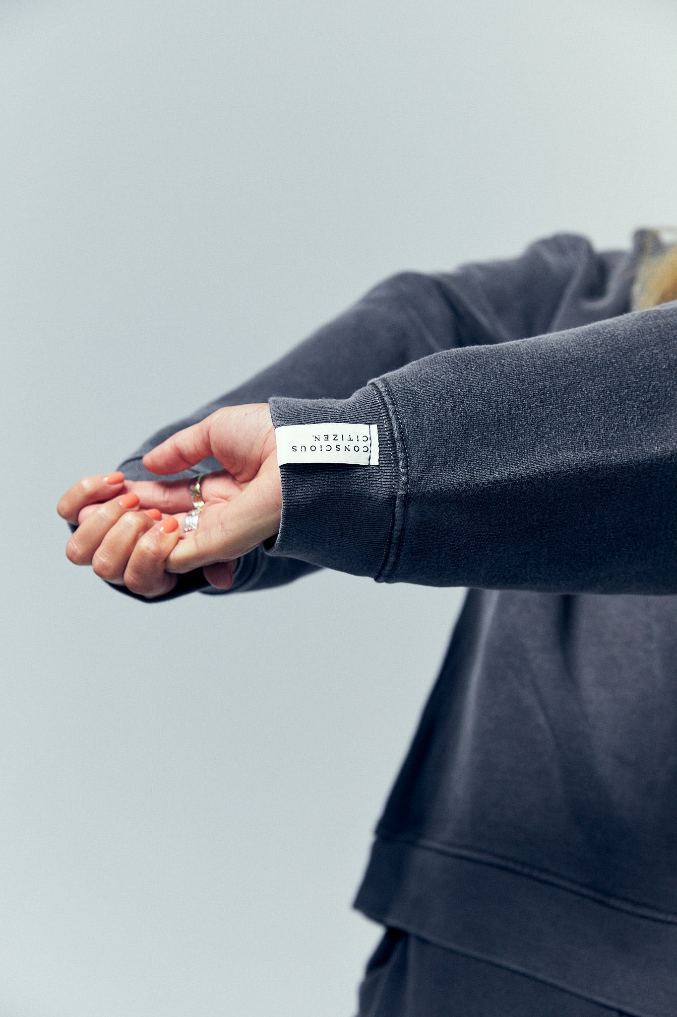 Elevate your loungewear with a sustainable sweatshirt made from sustainable materials