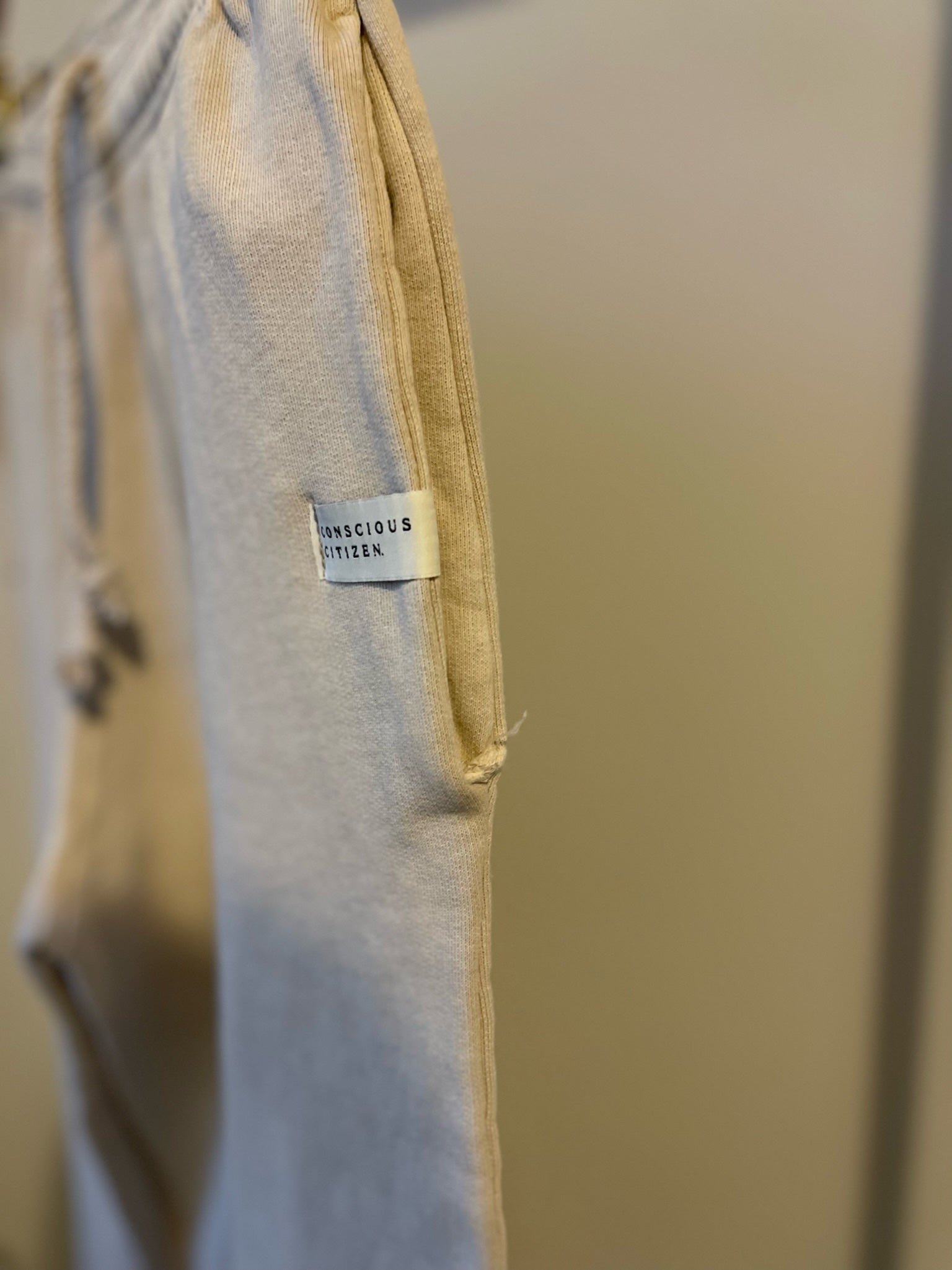  Elevate your loungewear with sustainable joggers made from recycled materials and organic cotton